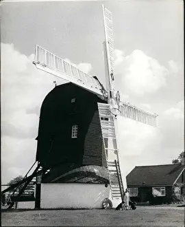 Outwood: Architecture - Construction - Design - Housing