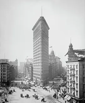 Trolleys: Architecture - Flatiron - New York City