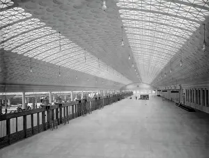 Concourse: Architecture - Train - Station - Washington DC