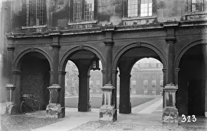 Archway: Archway of a Historic Building