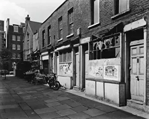 Vandalism: ARGYLL WALK, LONDON
