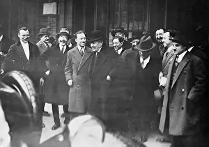 Briand: Aristide Briand with his cabinet in front of the Elysee Pala