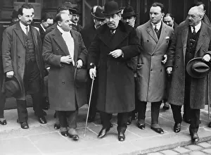 Briand: Aristide Briand with journalists, 1926