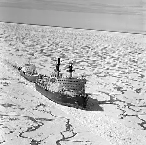 Yenisei: Arktika nuclear-powered icebreaker, 1975
