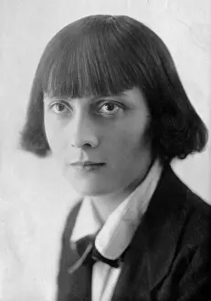 Actually: Arletty, 1928