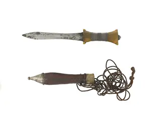 The National Army Museum: Arm knife and scabbard