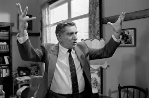 Mastyukov: Armen Dzhigarkhanyan, 1986