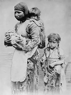 Lcgr1304: Armenian widow with 3 children seeking help from