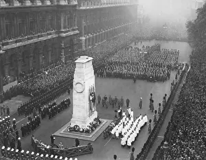 Cenotaph: Armistice celebration in London