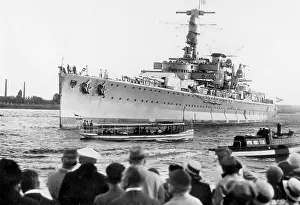 Swinemuende: Armored cruiser Deutschland, 1937