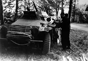 Commands: Armored reconnaissance car at the beginning of the Russian