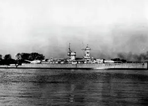 Spee: Armored ship Admiral Graf Spee, 1936
