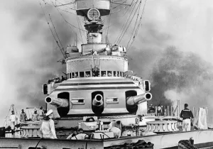 Extinguish: The armored ship Deutschland shortly after