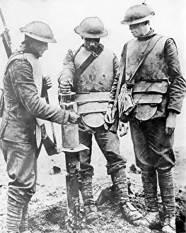 Projectiles: Armoured British soldiers, 1915