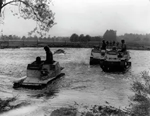 Lavant: Armoured cars in the water