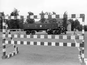 Articulated: US army in Germany: Skilled driving with articulated lorry