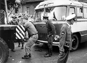 Zehlendorf: US Army helps Soviet soldiers after breakdown in West Berlin