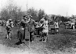 Scissor: Army leadership command post at the Eastern Front, 1915