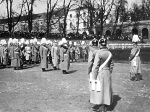 Heir: Army parade on the occasion of the accession