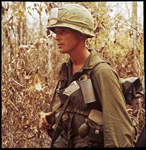 Jack Novak Collection: ARMY SOLDIER IN JUNGLE