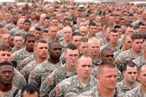 Kirkuk: US Army Soldiers at a ceremony to honor ?