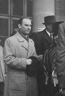 Arno: Arno Breker in Paris, 1942