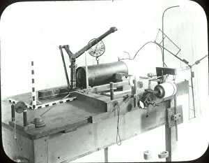 Gears: Arrangement of gears to test engine push