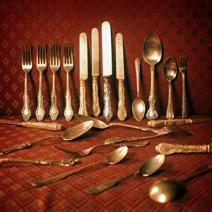 Classy: Arrangement of a Set of Antique Table Silverware