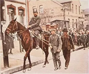 Mansfeld: ARREST OF COMMUNISTS