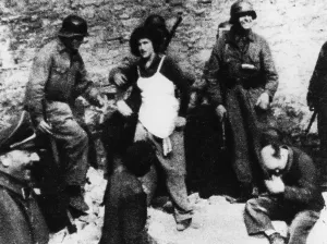 Ghetto: Arrest of two resistance fighters during the Warsaw Ghet