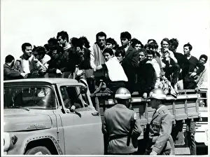Thirtieth: Arrests during students union congress, Brazil