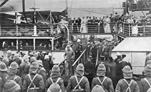 Miliary: The arrival of Lord Roberts and Lord Kitchener at Cape Town