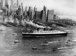 Arrival of the Queen Mary in New York