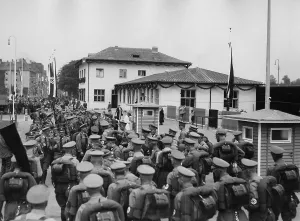 Dutzendteich: Arrival of a special train at the Dutzendteich