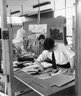 Browsing: Art class at Charterhouse School