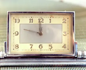 Agatha: Art Deco clock