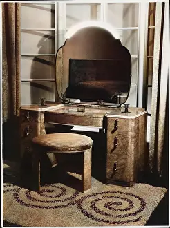 Mellow: Art Deco Dressing Table