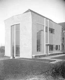 Kingsgate: ART DECO HOUSE