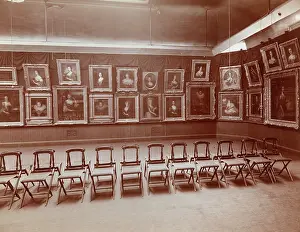 Silos: Art gallery