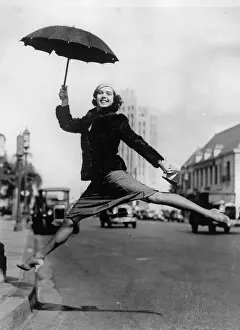 Artful: Artful jump over a curbstone