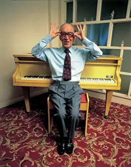 Askey: Arthur Askey - Comedian, Singer and actor