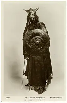 Macduff: Arthur Bourchier in role of Macduff