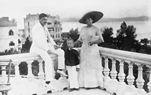 Koestler: Arthur Koestler with his family