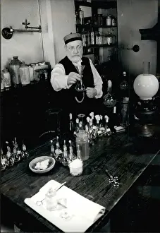 Uncanny: Arthur Lowe as Louis Pasteur in BBC TV series
