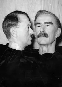 Reichskanzler: Arthur Neville Chamberlain and Adolf Hitler