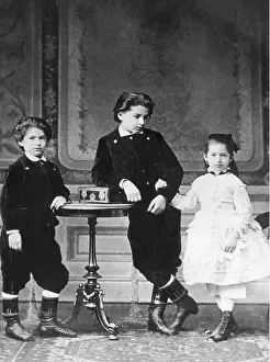 Schnitzler: Arthur Schnitzler with his sister and brother