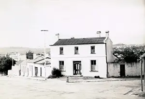 Plowman: Artificers Square & wagon stone
