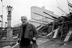 Velikzhanin: Artist Mikhail Romadin, 1991
