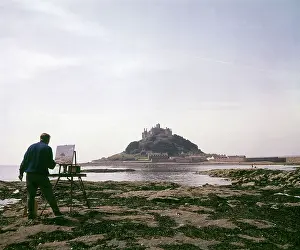 Marazion: Artist at work, St Michael's Mount, Cornwall