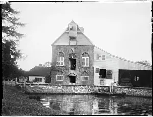 Sluice: Ashurst Mill, Ashurst, Speldhurst, Tunbridge Wells, Kent